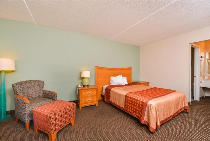 Americas Best Value Inn - Somerset Bagian luar foto